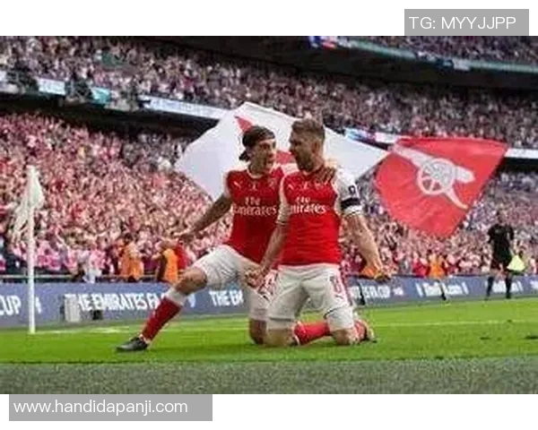 兰斯主场迎战蒙彼利埃双方争夺关键积分的精彩对决即将上演 兰斯主场迎战蒙彼利埃双方争夺关键积分的精彩对决即将上演