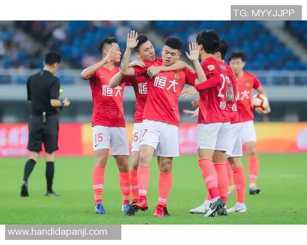 国安与恒大激战正酣比赛直播全程回顾与精彩瞬间分析