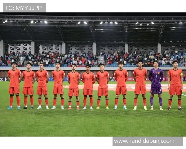 喀山红宝与莫中央的精彩对决揭示足球战术与团队协作的完美结合