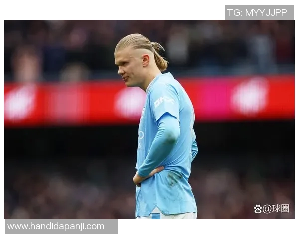 哈兰德：从足球新星到世界顶级前锋的辉煌之路分析