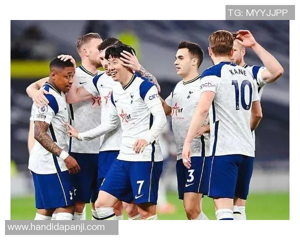 维斯卡与埃瓦尔激战正酣谁能在这场较量中笑到最后