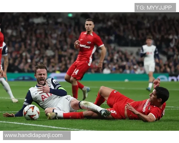 阿尔克马尔与曼联精彩对决全场录像回放尽在此处