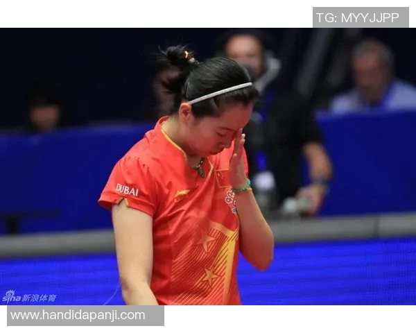 李晓霞与丁宁2011年巅峰对决回顾乒乓球赛场的激情与荣耀 李晓霞与丁宁2011年巅峰对决回顾乒乓球赛场的激情与荣耀